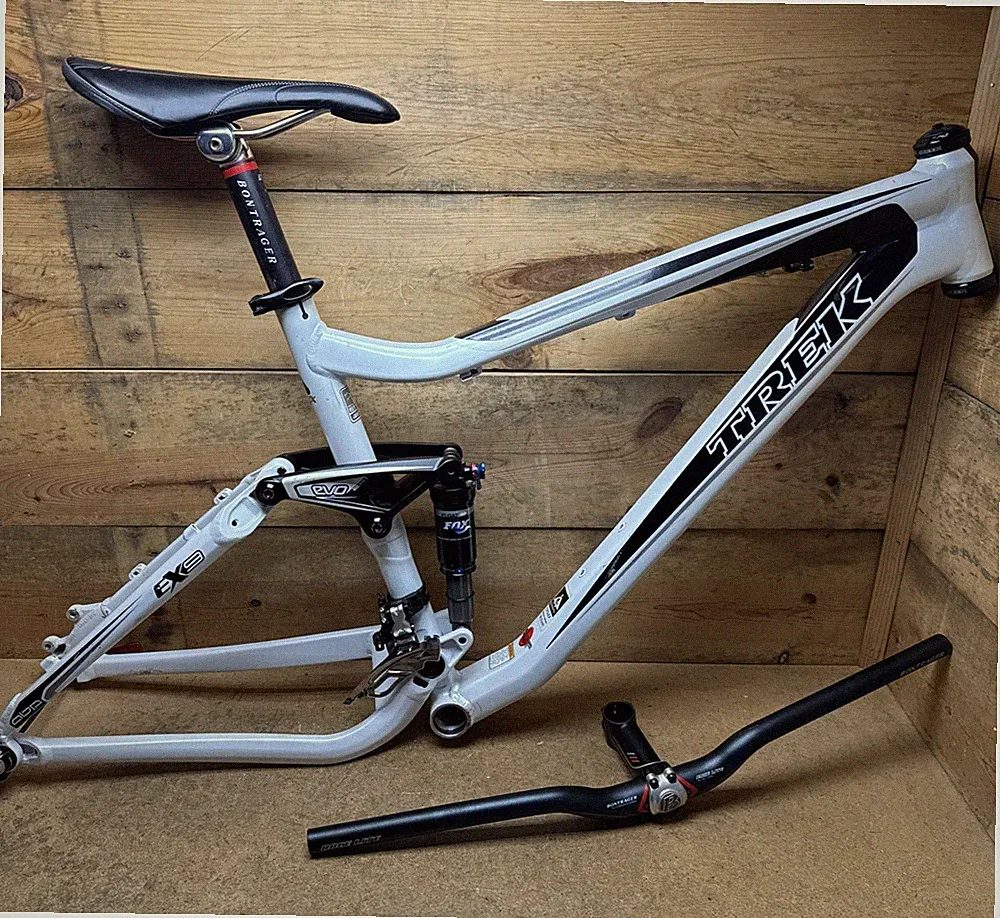 Trek Fuel EX 9 Full Suspension Mountain Bike Large Frame 26” USA